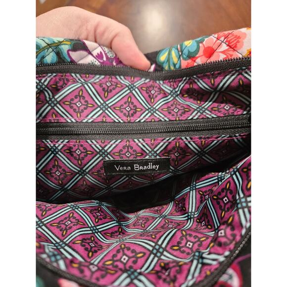 Retired Vera Bradley Vines Floral Triple Zip Cross Body Purse Handbag & Wallet - Picture 4 of 7